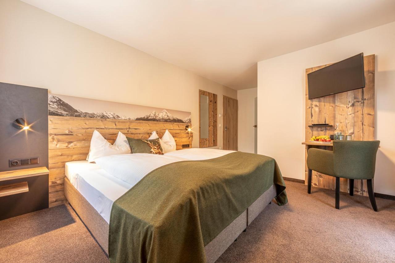 Home-Hotel Salzberg بيرشتسغادن المظهر الخارجي الصورة A typical room at the Hotel Garni Alpenblick